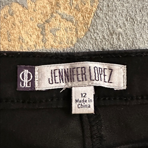 “Jennifer Lopez” Black Straight Leg Stretch Denim Jeans - Picture 5 of 5